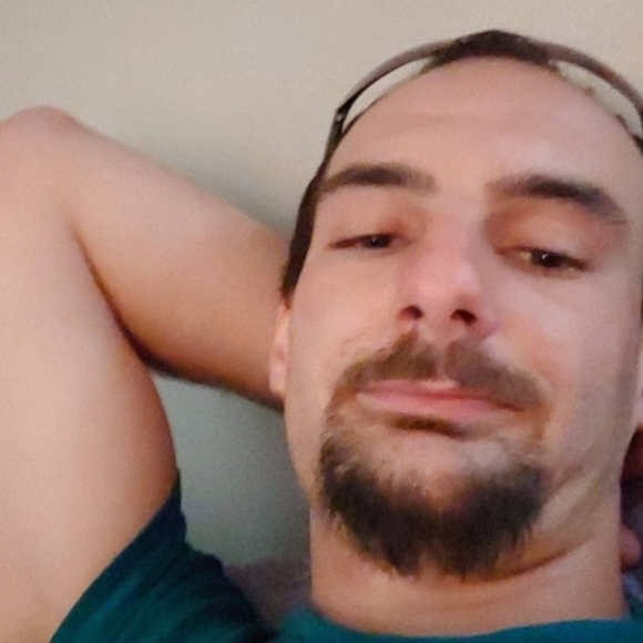 Meet your Posher, Devin - Picture 1 of 1